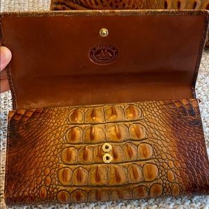 Brahmin wallet
